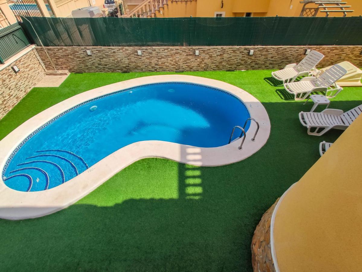 אוריהואלה Casa Jasmin Villamartin Resort מראה חיצוני תמונה